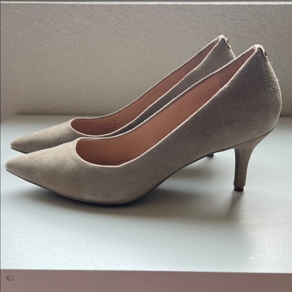 Cole Haan tan suede pumps